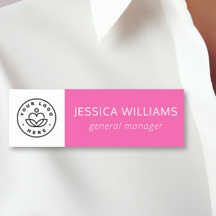 Logo des Unternehmens Pink Mitarbeiter Namensschild