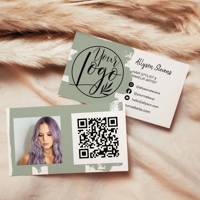Logo für das Foto "Sage Green Pinsel Haar Make" Visitenkarte (Sage green brush hair makeup photo logo qr code business card)