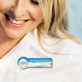 Logo für Mitarbeiter einfach Namensschild