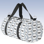 Logo-Muster Werbeaktion Blue Duffle Bag<br><div class="desc">Fügen Sie diesem Design Ihr eigenes Logo hinzu. Minimalistisch und beruflich. Ideal für ein Werbeprodukt für Ihre Mitarbeiter, Mitarbeiter, Kunden und Kunden. Ideal für Messe-, Reise-, Firmen- oder Sportveranstaltungen und Geschenke. Weitere Versionen finden Sie in der Auflistung.</div>