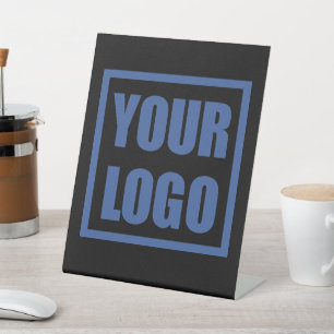 Logo-Schreibtisch Zeichen schwarz Sockelschild