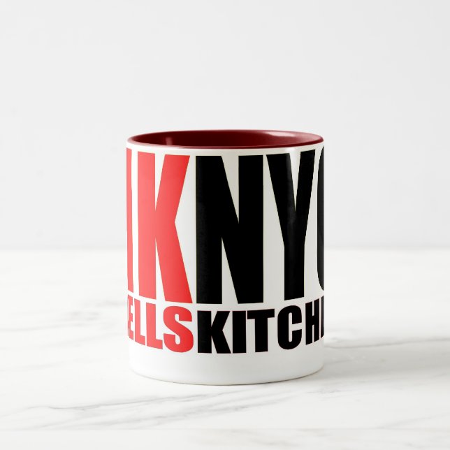 Logo-Tasse der Höllen-Küchen-NYC Zweifarbige Tasse (Mittel)