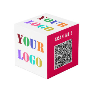 Logo und QR-Code-Werbevorlage Würfel