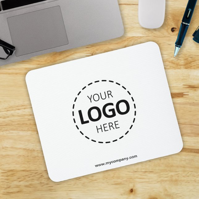 Logo-Upload Modern Simple White Mousepad (Von Creator hochgeladen)