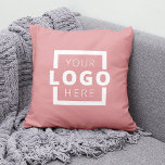 Logo-Werbemarke für kundenspezifische Unternehmen Kissen<br><div class="desc">Dieses trendige Kissen mit Ihrem eigenen Firmenlogo ist leicht zu personalisieren. Sie können die Hintergrundfarbe so ändern, dass sie mit Ihrem Logo oder Ihren Firmenfarben übereinstimmt. Werbe-Kissen machen einen lang anhaltenden Eindruck, sodass sie großartige Geschenke, Geschenke oder Souvenirs für Kunden, Kunden und Mitarbeiter machen. Sie können auch dazu verwendet werden,...</div>