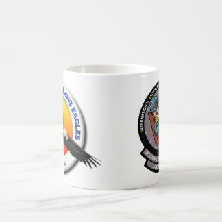 Logos de VP-1 et d'IBNFE sur le blanc simple tasse