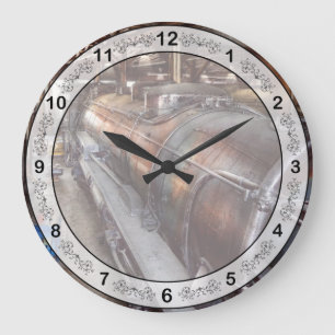 Lokomotive - Routinewartung Große Wanduhr