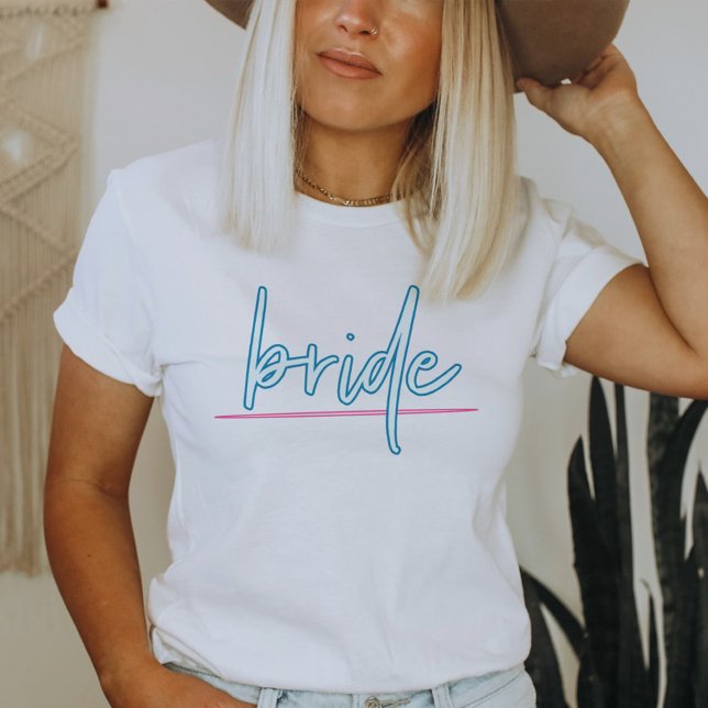 LOLA Neon Blue and Pink 90s Bride Bachelorette T-Shirt (Von Creator hochgeladen)