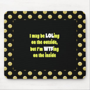 LOLing auf der äußeren Mäusematte Mousepad