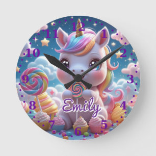 Lollipop Unicorn Wall Clock - bearbeitbarer Name Runde Wanduhr
