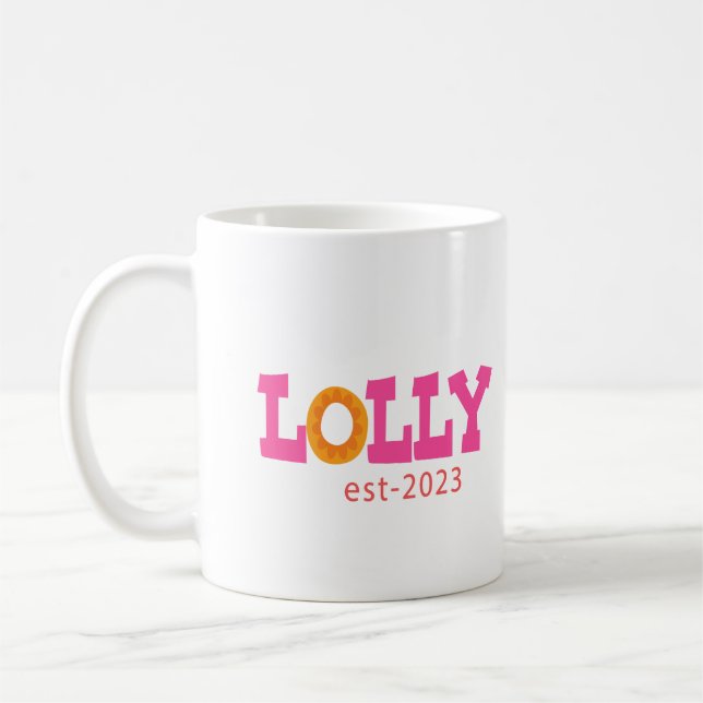 Lolly est 2023 11oz Tasse (Links)