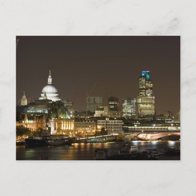 London, England bei der Nachtpostkarte Postkarte (Vorderseite)