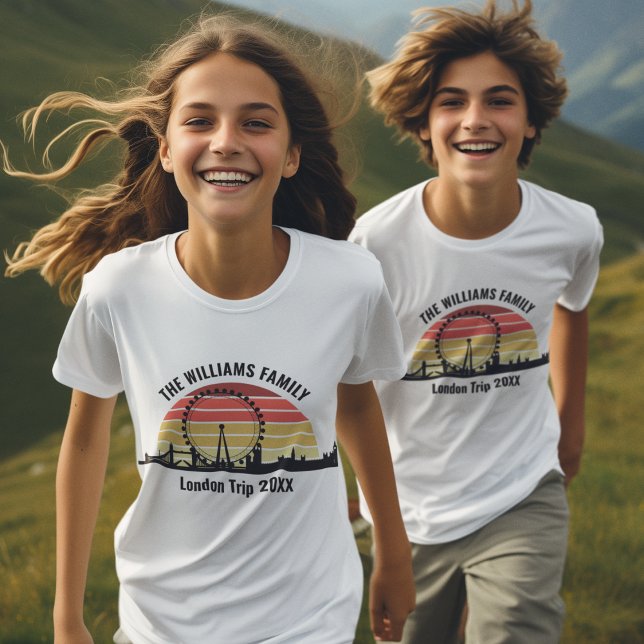 London England Sunset Custom Family Trip Kinder T-Shirt (Von Creator hochgeladen)