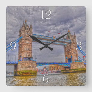 London, England Tower Bridge & Thames River Quadratische Wanduhr