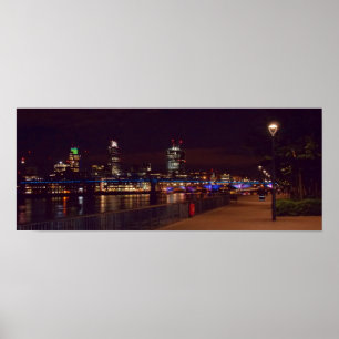 London-Skyline u. Jahrtausend-Brücke Poster