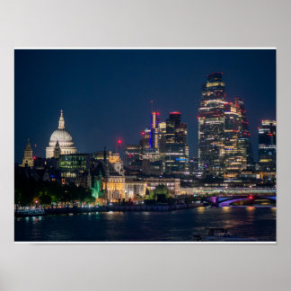 Londoner Skyline bei Nacht Poster