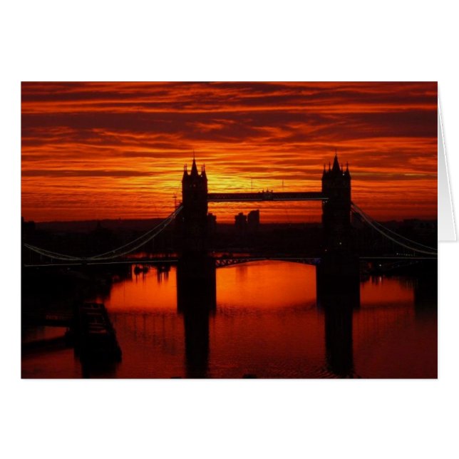 Londons Tower Bridge bei Daybreak (Vorderseite (Horizontal))