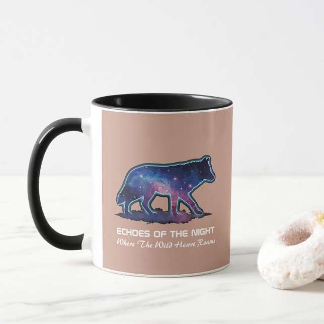Lone Galaxy Wolf Silhouette (Echoes of the night) Tasse (Mit Donut)