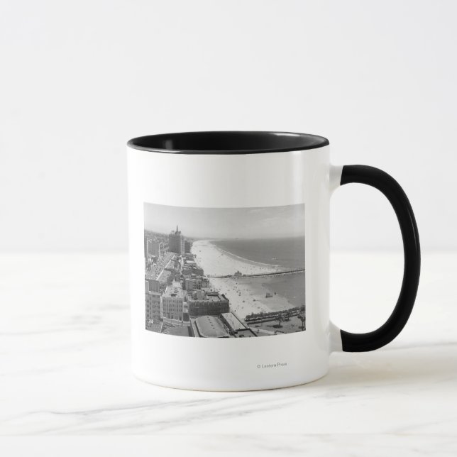 Long Beach, California Coastline and Beach Tasse (Rechts)