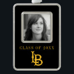 Long Beach Staat Logo Rahmen-Ornament Silber<br><div class="desc">Karo aus diesen California Staat University Long Beach Designs! Zeigen Sie Ihren kalifornischen Staatsstolz mit diesen neuen Universitätsprodukten. Diese machen die perfekten Geschenke für den Long Beach Student, Alumni, Familie, Freund oder Fan in Ihrem Leben. Alle diese Zazzle Produkte sind mit Ihrem Namen, Klassenzimmer oder Club individuell einstellbar. Geh Long...</div>
