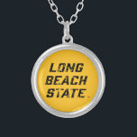 Long Beach Staat Wordmark beunruhigt Versilberte Kette<br><div class="desc">Karo aus diesen California Staat University Long Beach Designs! Zeigen Sie Ihren kalifornischen Staatsstolz mit diesen neuen Universitätsprodukten. Diese machen die perfekten Geschenke für den Long Beach Student, Alumni, Familie, Freund oder Fan in Ihrem Leben. Alle diese Zazzle Produkte sind mit Ihrem Namen, Klassenzimmer oder Club individuell einstellbar. Geh Long...</div>