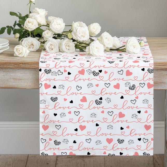 Long Chemin de table élégant avec lettrage pour anniver (Elegant Anniversary Love Lettering Table Runner)