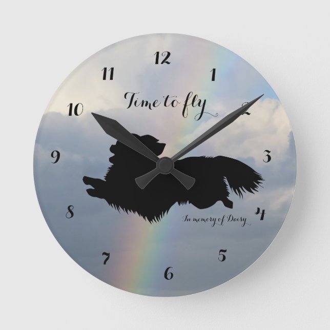Long Hair Chihuahua Erinnerung an die Wall Clock Runde Wanduhr (Vorderseite)
