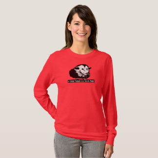 Long T-shirt gainé avec l'opossum et la moelle