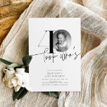Look Who is 40 Modern Simple 40 th Birthday Einladung<br><div class="desc">Look Who is 40 Modern Simple 40 th Birthday Einladung</div>