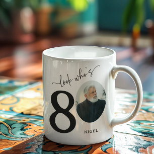"Look Who's 80" Stilvolle 80. Geburtstag Kaffeetasse