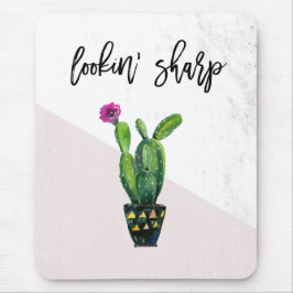 Lookin Scharfes | erröten rosa Marmor und Kaktus Mousepad
