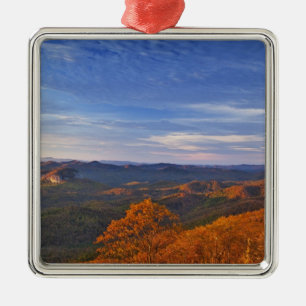 Looking Glass Rock bei Sonnenaufgang in der Pisgah Silbernes Ornament