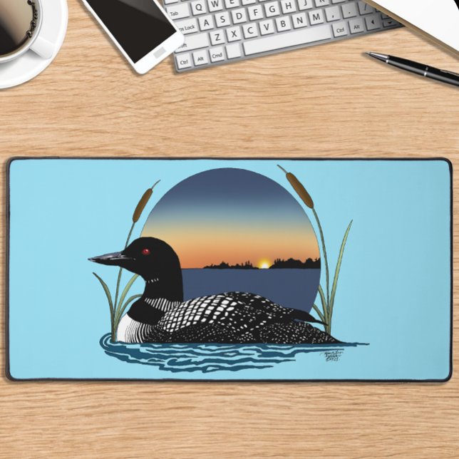 Loon Sunset Blue Schreibtischunterlage (Von Creator hochgeladen)