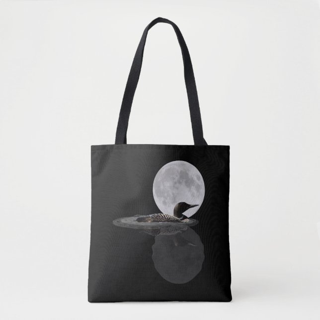 Loon Swims in der Mondlicht Tote Tasche (Vorderseite)