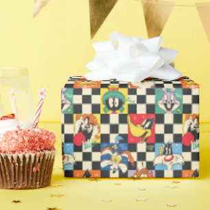 LOONEY TUNES™-Charaktere auf Schwarz-Weiß-Schachbr Geschenkpapier