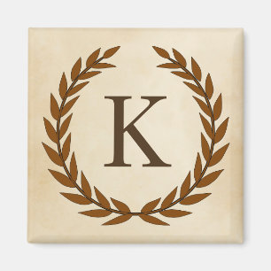 Lorbeerkranz auf Pergament-Monogramm Initial K Magnet