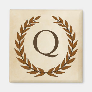 Lorbeerkranz auf Pergament-Monogramm Initial Q Magnet