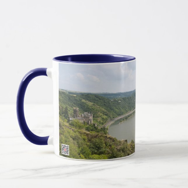 Lorelei Tasse (Links)