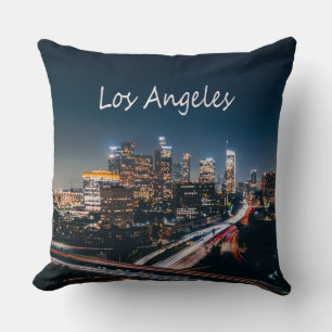 Los Angeles California City Skyline in der Nacht Kissen
