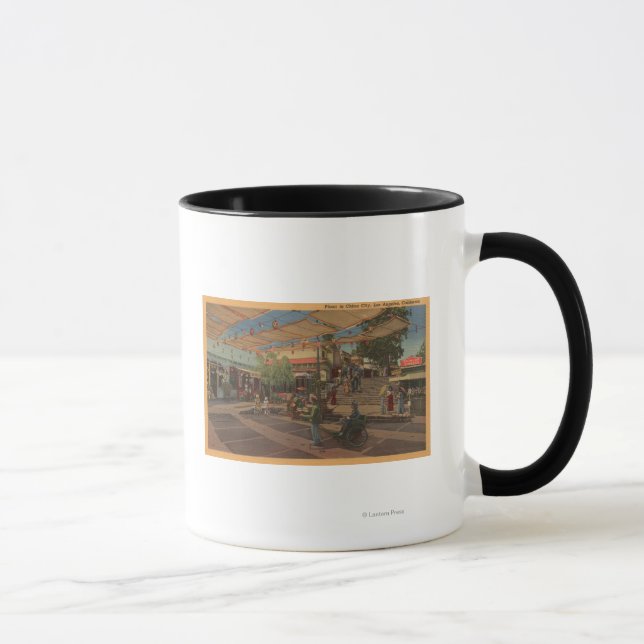 Los Angeles, CAView of Plaza in Chinatown Tasse (Rechts)