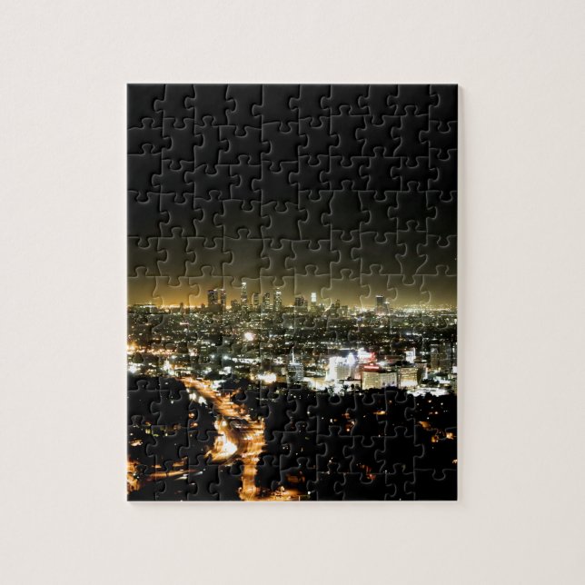 Los Angeles, schöne Nachtzeit CAs (Vertikal)