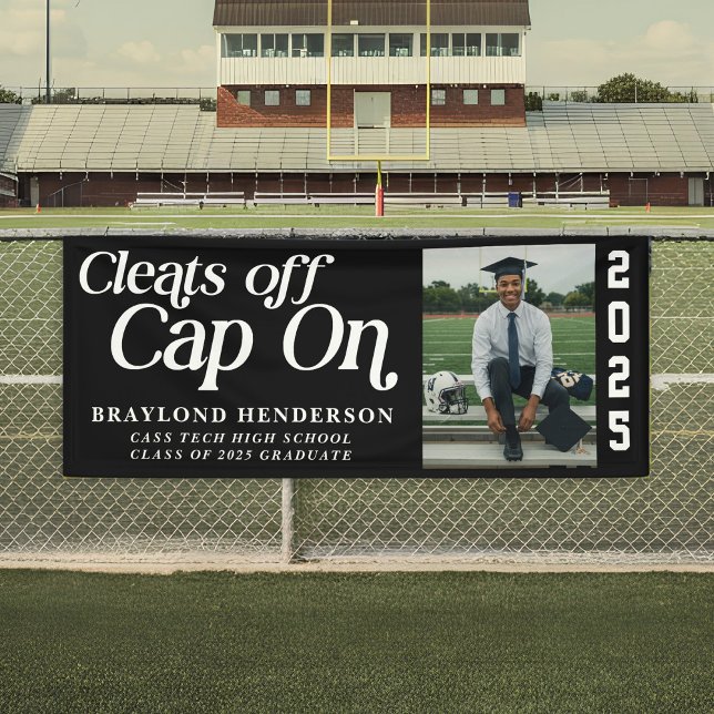 Löscht aus, Cap on Athlete Abschluss Foto Banner (Cleats Off Cap On Athlete Graduation Banner)