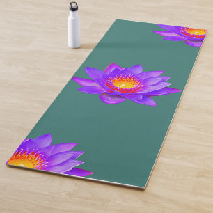 Lotosblumen auf bläulichem Türkis Yogamatte