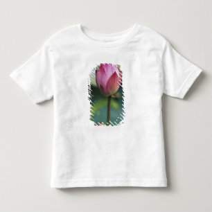 Lotosblütenknospe, Hangzhou, Provinz Zhejiang, Kleinkind T-shirt
