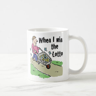 Lotterie gewinnender Designmann mit Barrow Kaffeetasse