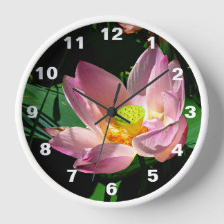 Lotus Blossom Clock Uhr