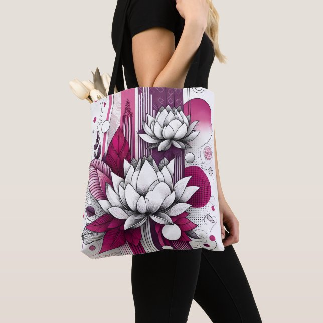 Lotus Blume in Magenta, schwarz-weiß Tasche (Von Nahem)