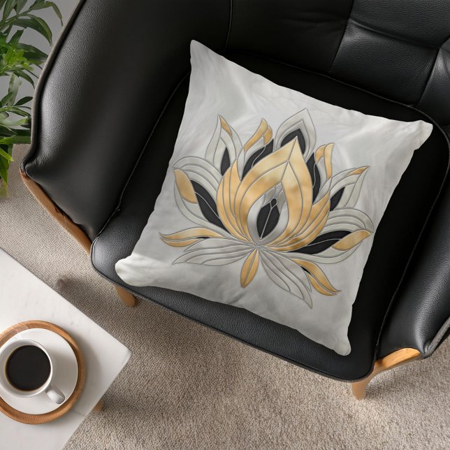 Lotus Blume - Schwarz, Perle und Gold Kissen (Von Creator hochgeladen)
