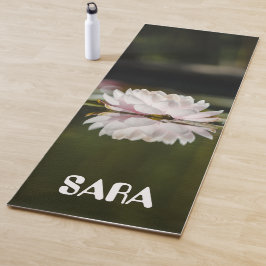 Lotus Blume sind die Harmonie aller Sinne Yoga m Yogamatte