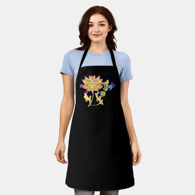 Lotus Blume und Wein Schürze (Getragen)